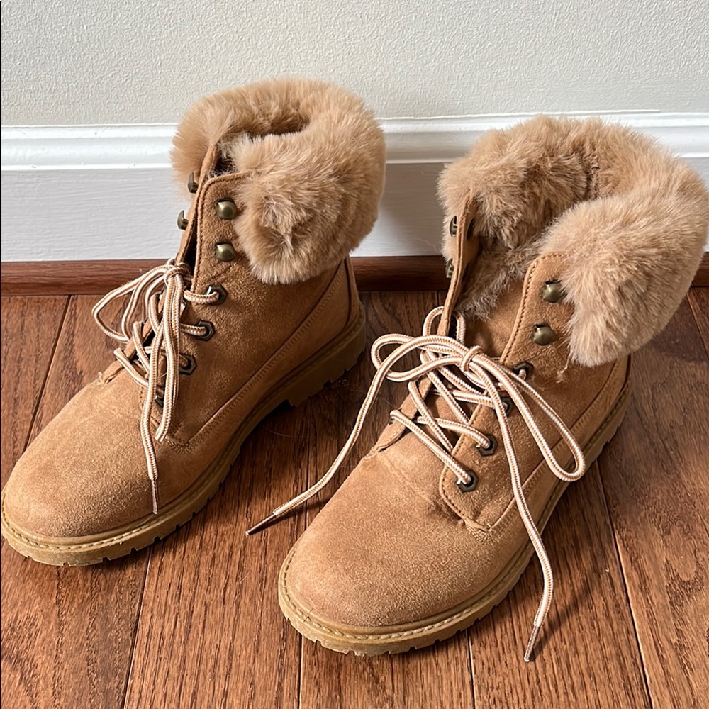 Women's Tan Faux Fur-Lined Boots